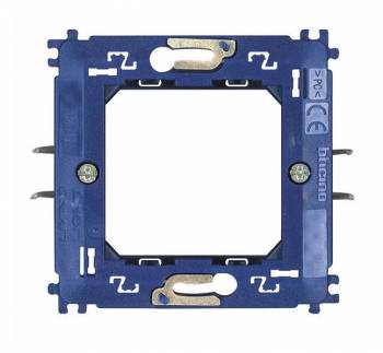 Legrand LN4702G